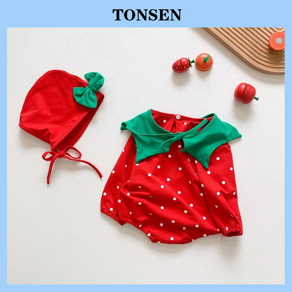 Комбинезон детский TONSEN с клубничным рисунком красный хлопковый нагрудником для