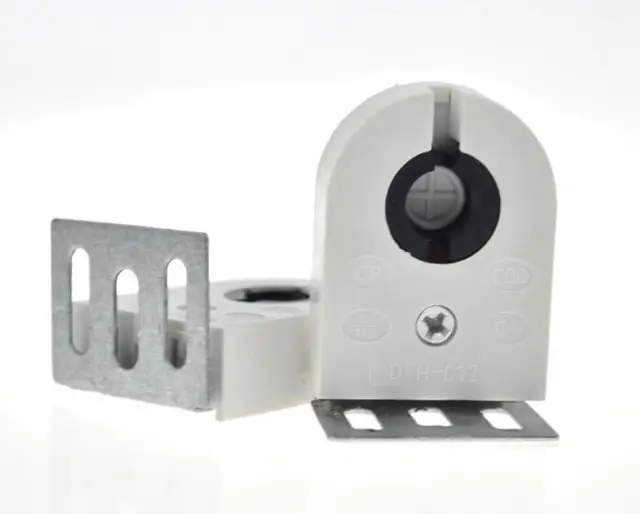 다목적 LED 전구 램프로 공간에 따뜻함과 밝기를 더하세요.