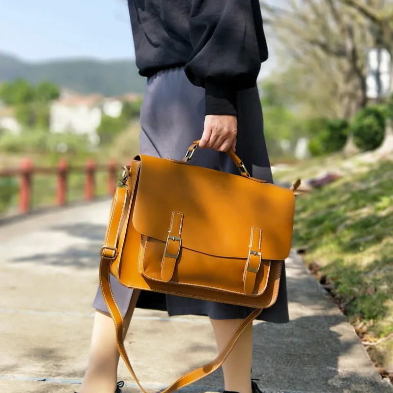 women briefcase (1)
