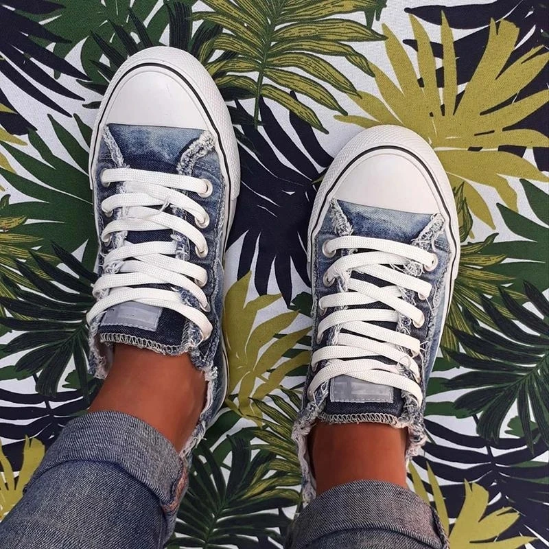 Flat Canvas Women Casual Shoes Lace-up Denim 2020 Summer Vulcanize Shoes Low-top Plus Size Women Sneakers Zapatos Mujer VT1221 (2)