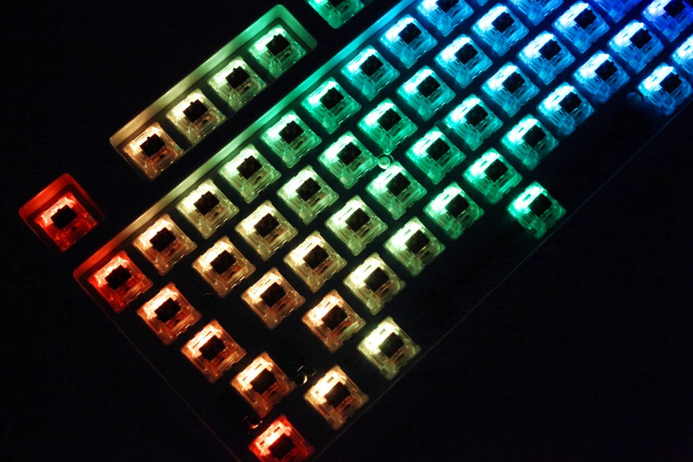 magic keyboard pc bm980rgb bm980 rgb hot swappable Custom Mechanical Keyboard PCB programmed qmk VIA firmware full rgb switch underglow type c keyboard for multiple computers