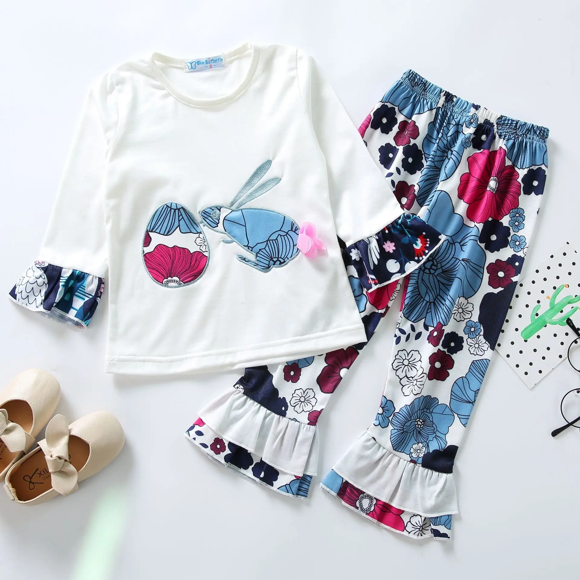 Пасхальные костюмы для маленьких девочек топы с изображением кролика и