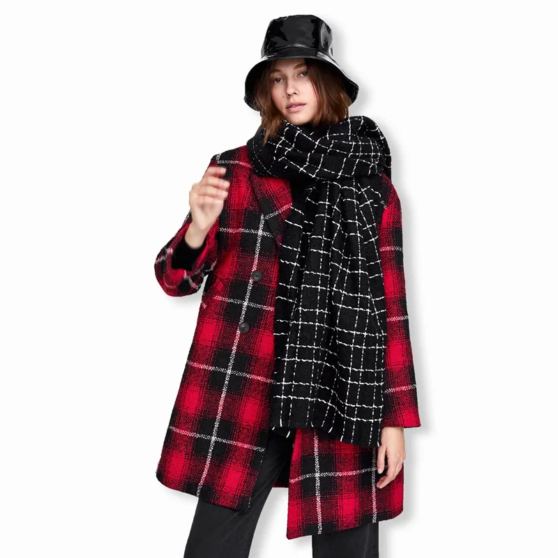 

Explosions scarf in autumn and winter Europe and the original black and white Plaid thick warm shawl women Joker scarf