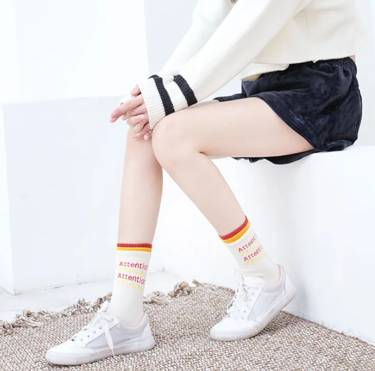 

Orijuku Japanese women's socks, pure color middle tube creative socks, INS trend