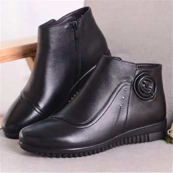 

Women Retro Flat Winter Boots Black Coffee Fashion Genuine Leather Elderly Ladies Shoe Gift For Mother Women Footwear Big Size
