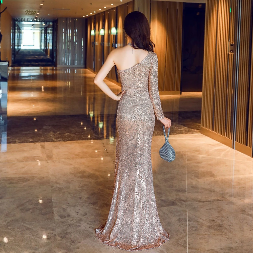 11718155777_941348734