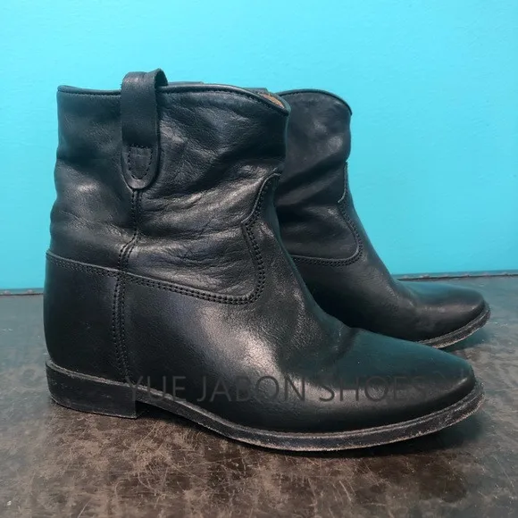 m_5c40bf2045c8b3a327fdfb59