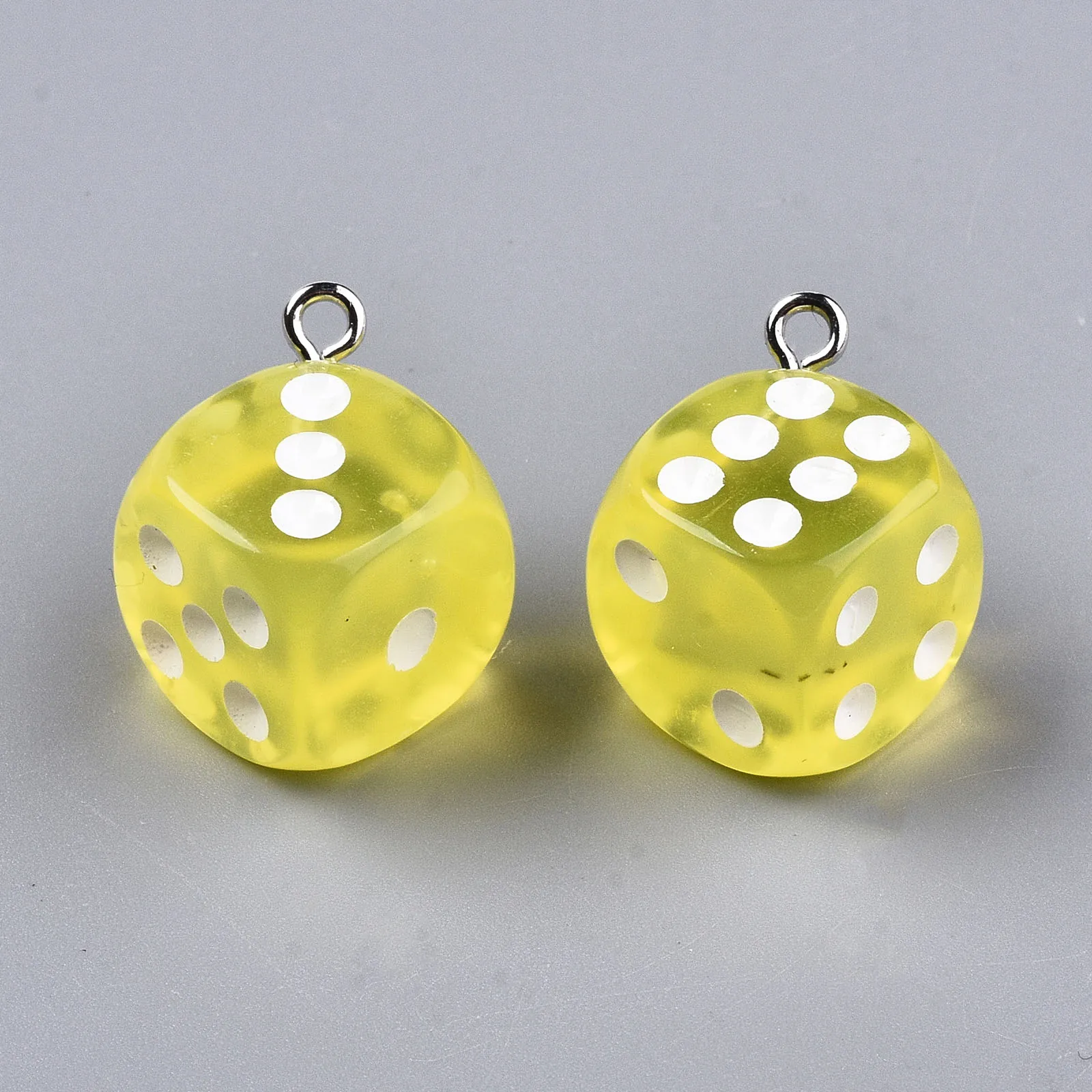 100Pcs 19x23mm Transparent Resin Cube Dice Pendants Charms Cabochon For Keychain Earring DIY Handmade Jewelry Making Accessories