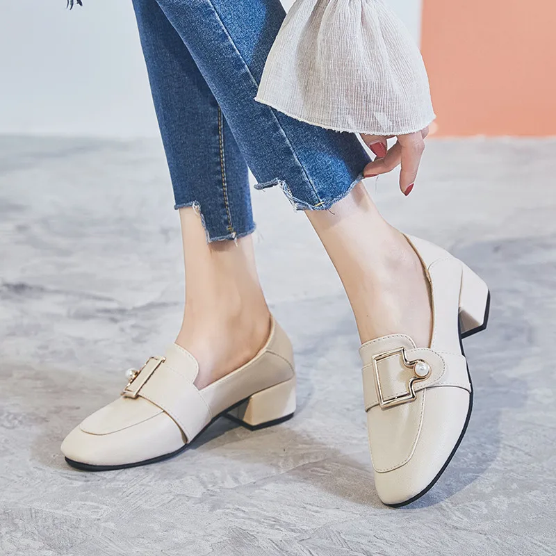 block kitten heel shoes