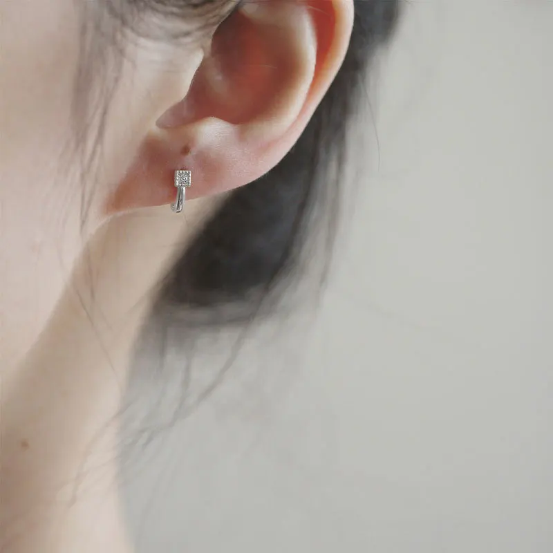 925 Sterling Silver French Simple Square Crystal Stud Earrings Women Small Sweet Student Girlfriends Jewelry Accessories Gift