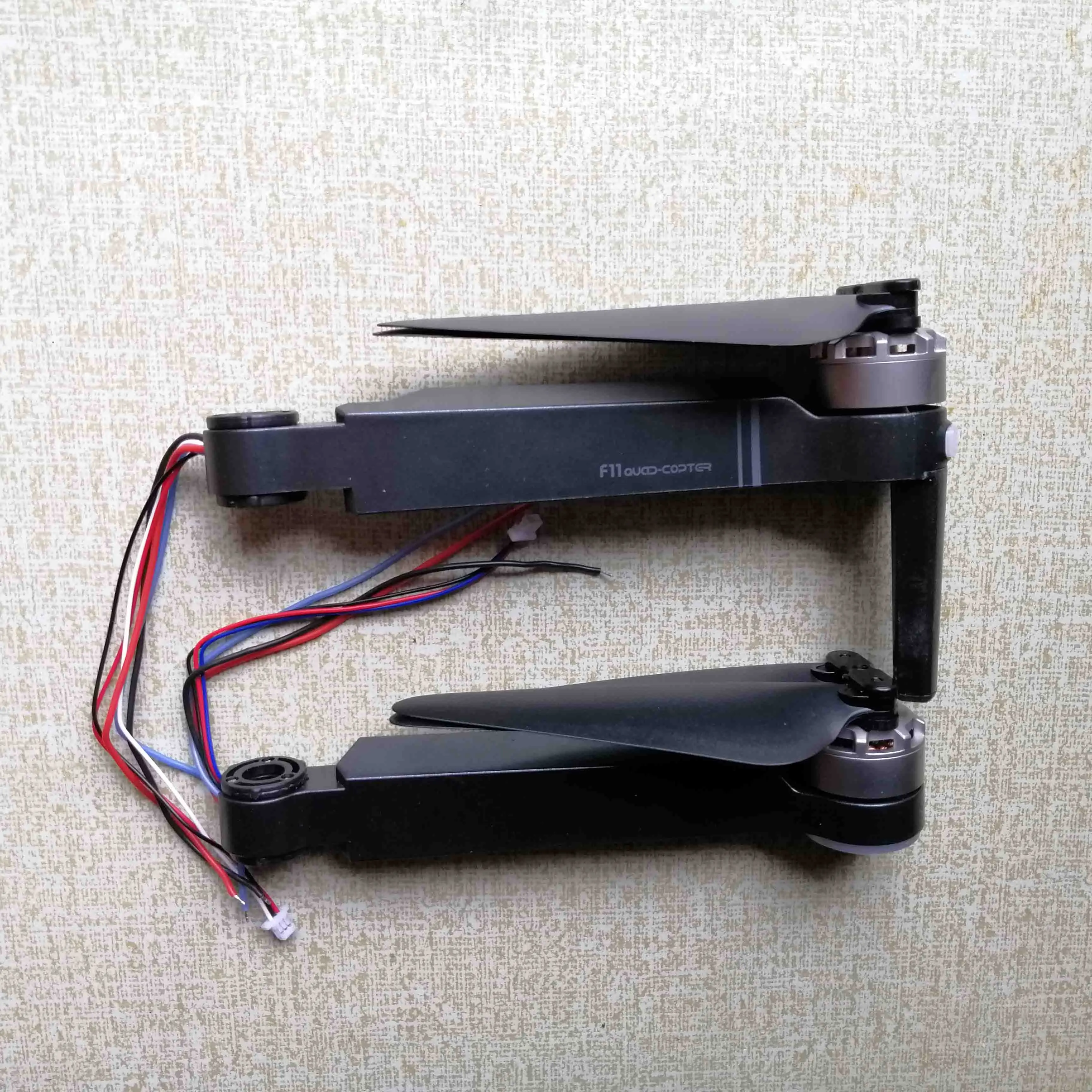 Jeu de 8 pales en silicone pour drone DJI Mini 3 Pro, vue rapprochée des hélices