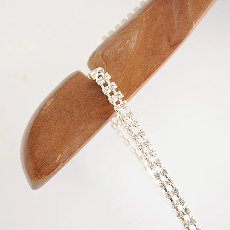 Cena Kobiety eleganckie satynowe niebieskie przyjęcie sukienka Sexy bez rękawów bez pleców, długa sukienki kobiece jednolita elastyczna talia spaghetti sukienka z paskiem