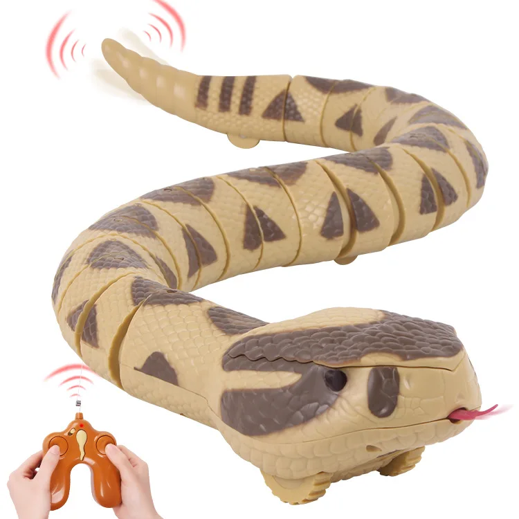 TOP Model Rattlesnake with Sound Tongue Cobra Electric Remote Control Snake Trick Scary Crawling