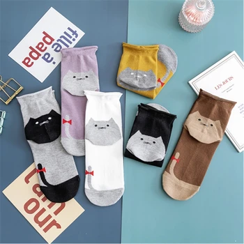 

2020 Arrival Women Socks Cartoon Animal Cute Cat Ankle Short Casual Girl Warm Cotton Socks for Ladies Christmas Gifts 1Pair