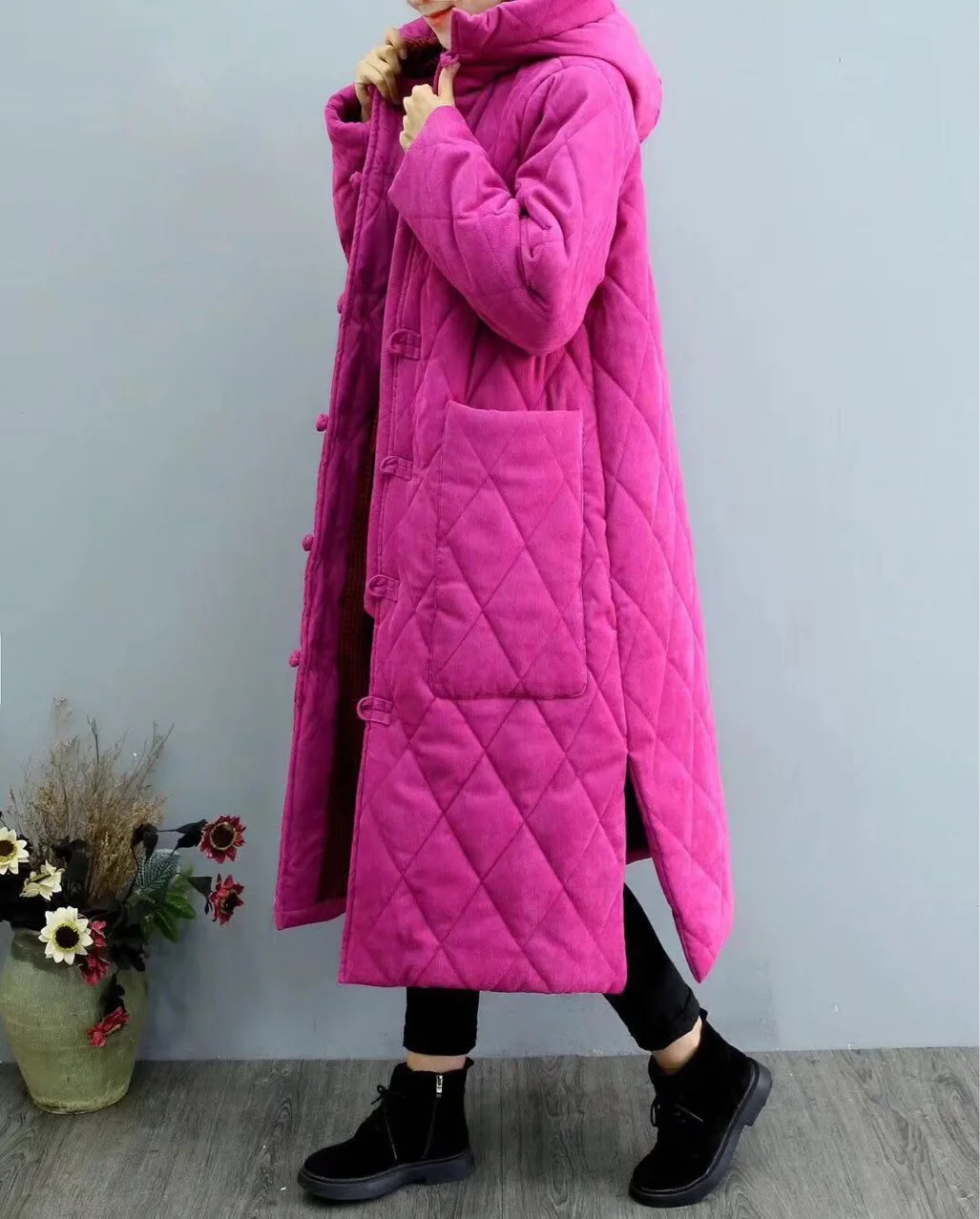 

2018 Winter Style Thick Warm Quilted Cotton Frog Corduroy Hooded Literature And Art Women's X-long Cotton-padded Clothes