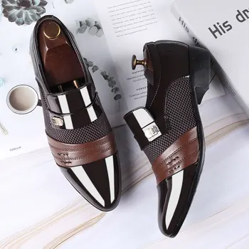 

Black Oxford Shoes Retro Lace Up Big Size Mens Formal Derby Shoes Pointed Toe Business Dress Flats for Wedding Party