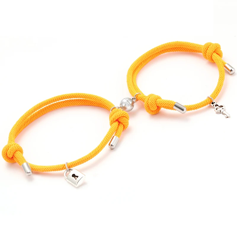 Lot De 2 Bracelets Assortis Avec Papillon - Bracelets D'amitié
