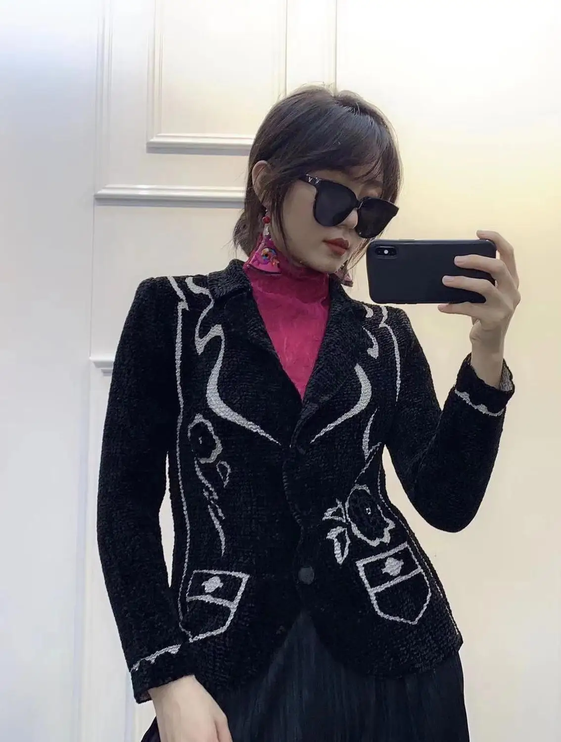 Горячая Miyake fold бархатное модное пальто с длинными рукавами и принтом, однобортное пальто с отложным воротником