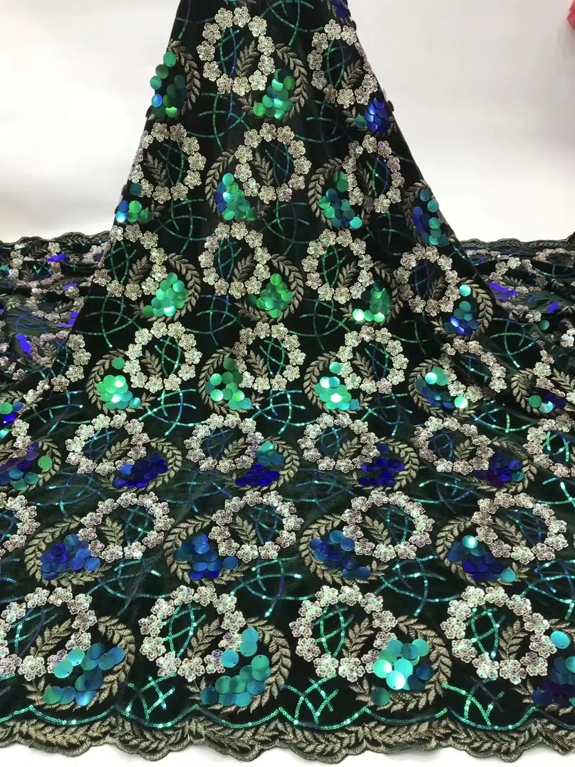 

African lace fabric 2019 high quality Green black african French tulle lace fabric with sequins guipure nigerian lace fabrics