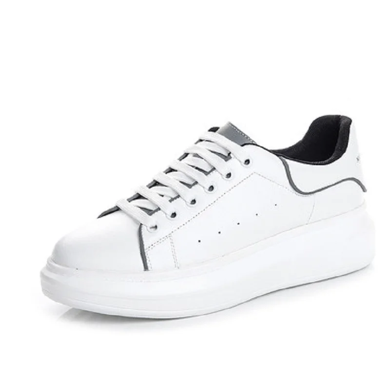 Г. Новинка sapatos de moda de couro sapatos de plataforma pequena das mulheres brancas aumentou versato dos sapatos casuais selva