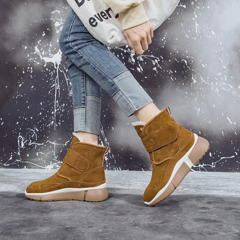 Новинка года; женские зимние кроссовки в стиле ретро с мехом и плюшем; высокие кроссовки на платформе; женские повседневные зимние ботинки
