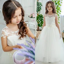Cute Flower Girl Dresses For Weddings A-line Cap Sleeves Tulle Appliques Bow Long First Communion Dresses Little Girl