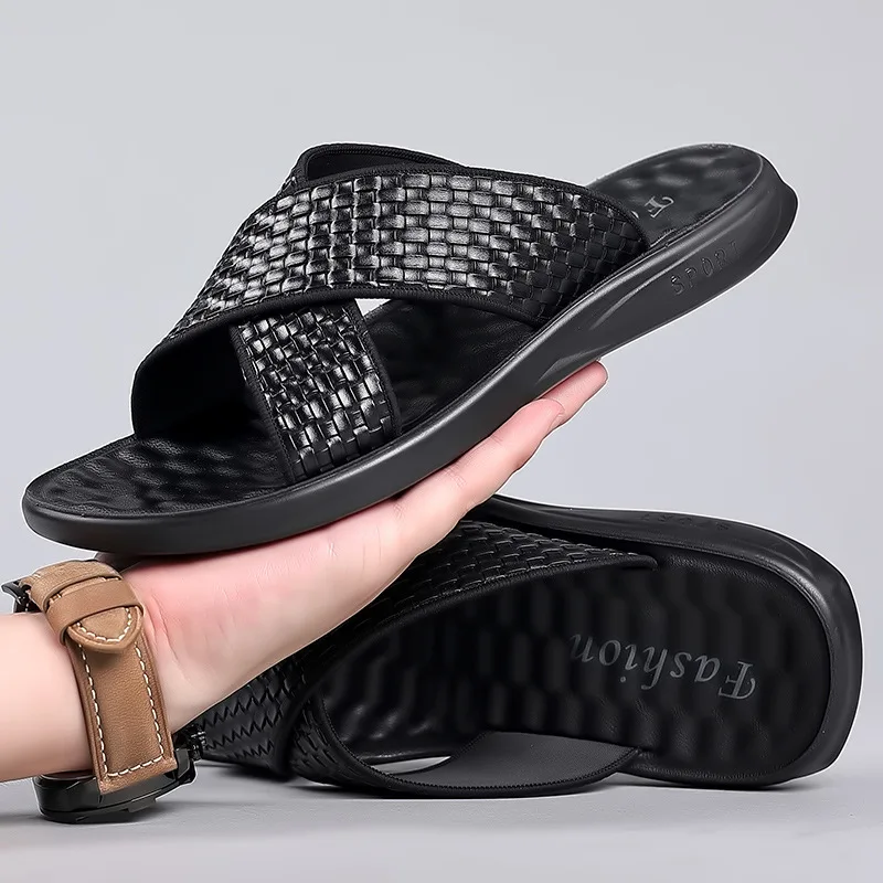 Новинка Повседневная обувь для улицы черного цвета Кожаная мужская летнего