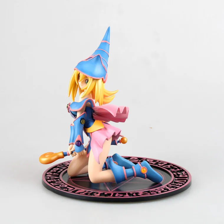 

Yu-gi-oh Black Magic GIRL'S Pretty Girl Boxed Garage Kit Doll Ornaments Model