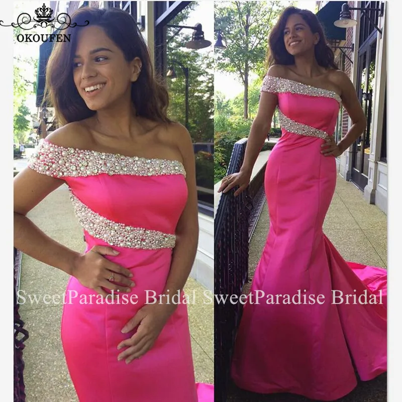 

Luxury Pearls Mermaid Prom Dresses In Hot Pink Satin One Shoulder Long Party Evening Dress For Women Vestidos De Gala