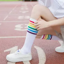 Женские корейские радужные горизонтальные полосатый длина до колена длинные носки консервативный стиль Harajuku студенческие спортивные жаккардовые хлопковые чулки