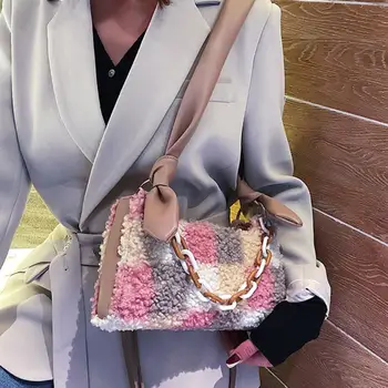 

Elegant Female Chain Tote bag 2019 Winter New High Quality Soft Plush Women's Designer Handbag Hit color Shoulder Messenger Bag