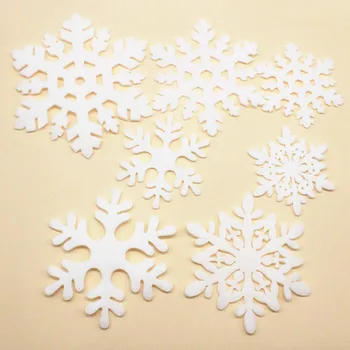 

1 Pack /6Pcs DIY foam White Fake Snowflakes For Home Christmas Party New Year Xmas Tree Pendants Hanging Window Decoration