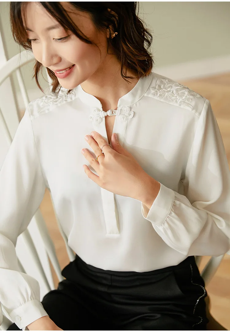 22mm Zware Zijden Blouses Vintage Chinese Stijl Lange Mouw Luxe Borduren Wit Dames Top Roze Vrouwen Kleding za tops 22mm Zware Zijden Blouses Vintage Chinese Stijl Lange Mouw Luxe Borduren Wit Dames Top Roze Vrouwen Kleding za tops