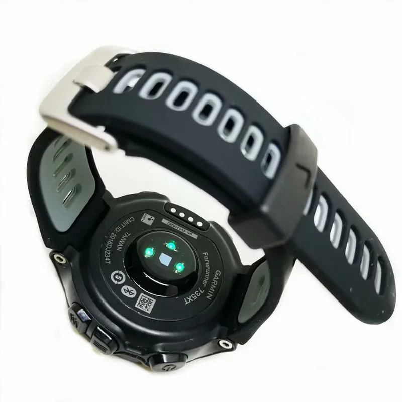Garmin Forerunner 735XT Marathon riding Triathlon
