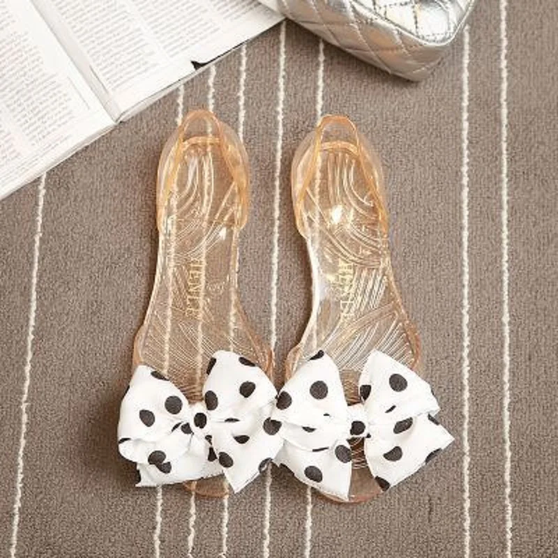 

2019 New Summer Korean Wild Lady Crystal Jelly Sandals Sweet Bow Leisure Beach Flat Sandals Flowers Fish mouth
