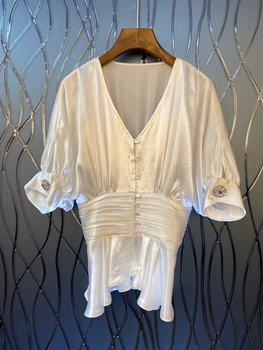 

2020 Spring New Women's Wild V-neck Loose Bat Sleeved Tops 0505
