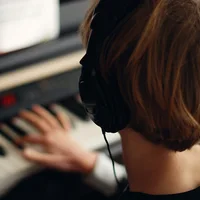 New Wired Neckband Headphones 3.5mm / 6.35mm Plug Piano Sound Black Headset Earphones For TV Phones PC Electronic Piano Headsets - Image 2