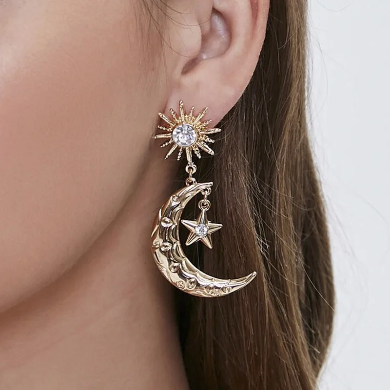 

European and American Cross-border Exclusively for The Star and Moon Alloy Symmetrical Earrings Fashionable and Popular Earrings