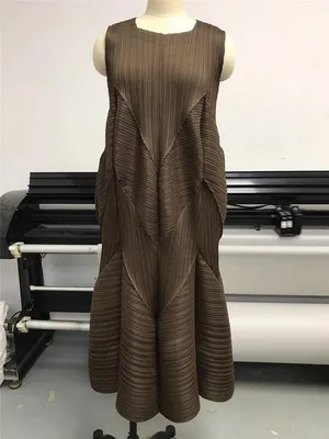 Горячая Miyake модное складное платье без рукавов однотонное с v-образным вырезом длинное платье