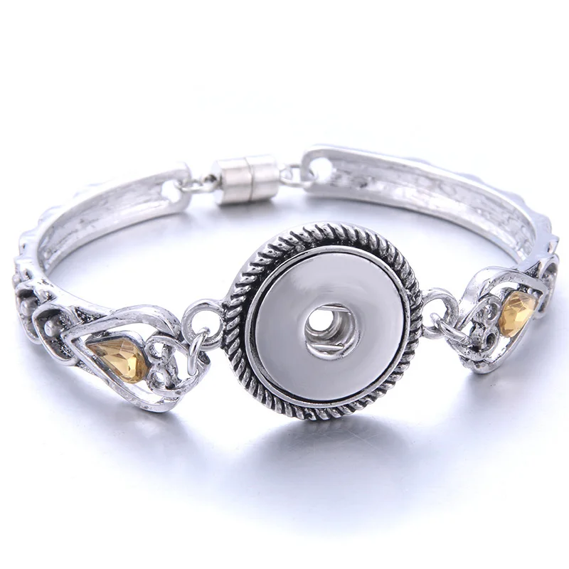 New Metal Snap Button Bracelet Bohemian Magnet Snap Bracelet For Women 18mm Snap Buttons Interchangeable Charm Snap Jewelry - Окраска металла: B1546
