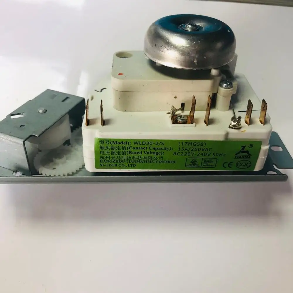 Бесплатная доставка лампочка/S (17MG58) 15A250V лампочка 50 Гц оригинал хорошее