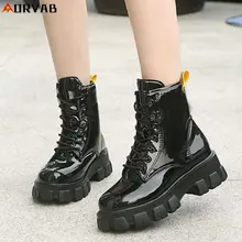 Ботинки на плоской платформе; женская обувь; сезон осень-зима; модные ботинки из лакированной кожи на меху с круглым носком на шнуровке; женская обувь; зимняя водонепроницаемая обувь