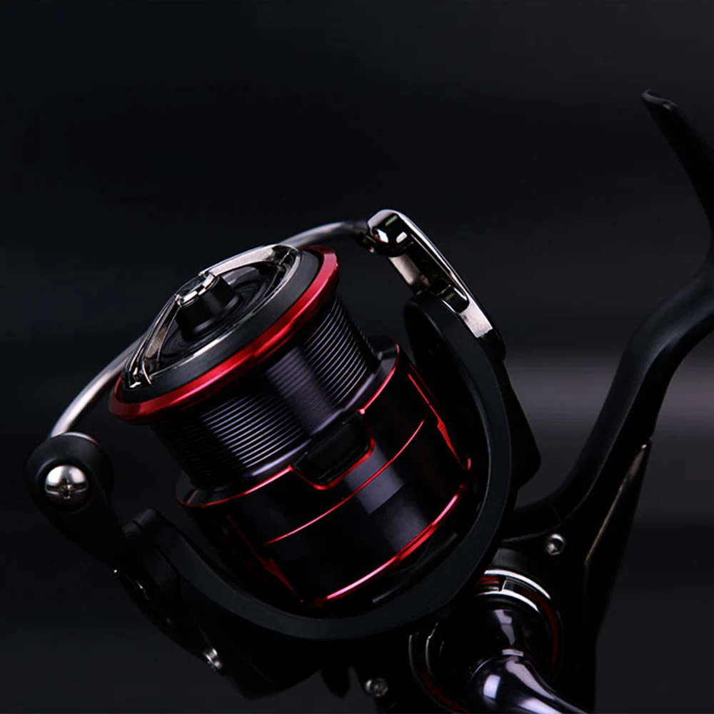 Daiwa 2018 Original Fuego LT 1000D 2000D 2500 3000-C 4000D-C 5000D-C 6000D-H Spinning Reel Carbon Light Material Housing - LT