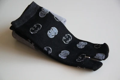 Таби Носки японские, смешные, уличные пары, носки с пальцами, женские летние креативные носки, мужские носки с двумя пальцами, тонкие персональные - Цвет: BLACK BAT