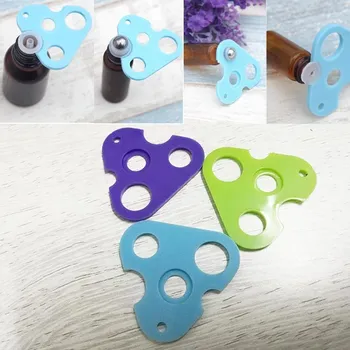 

1PC Triangle Leaf Essential Oil Roller Refillable Bottles Opener Key Corkscrew Tool Remover Roller Balls Caps Accessories