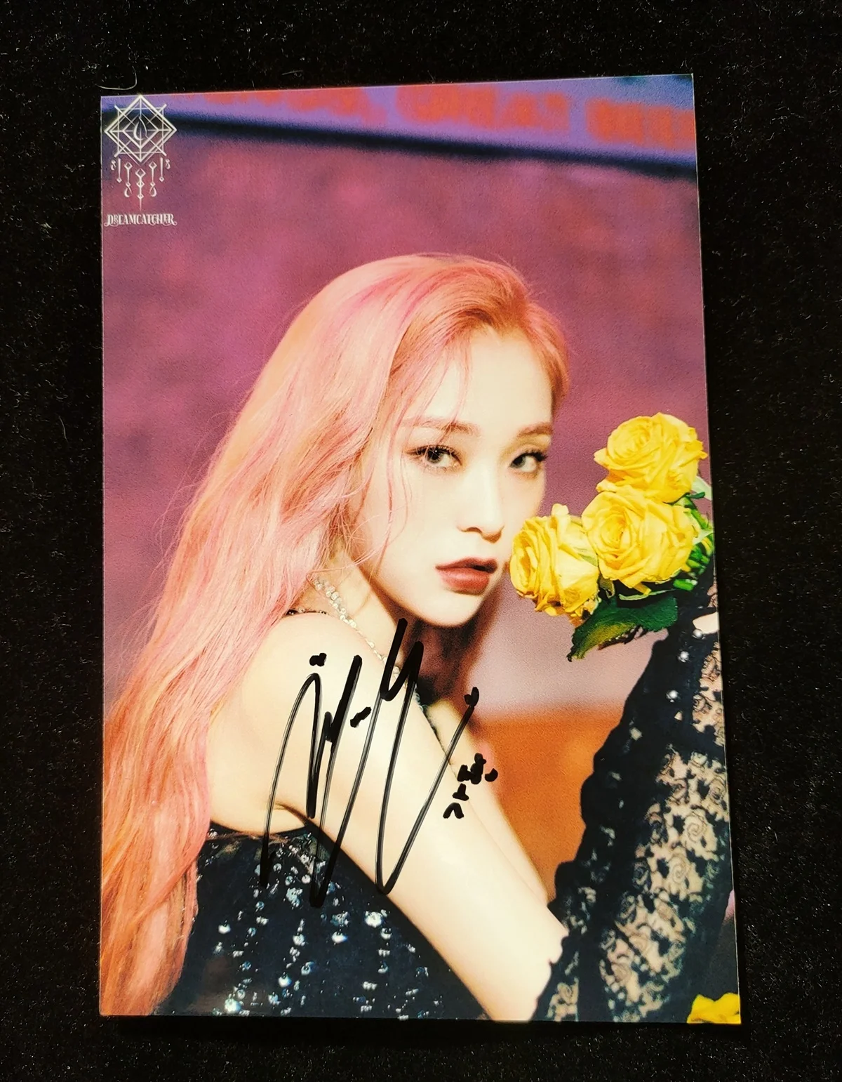 DREAMCATCHER Lee Ga Hyeon Autographed Signed Photo Pictures K-POP