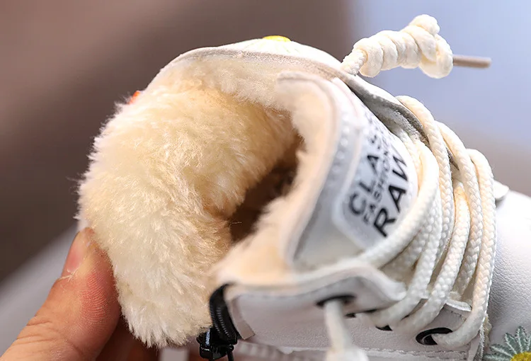 gGqUif2gxdSGFui65MgX1PQny7rPEgF9sl3F