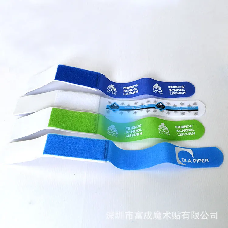 

Shenzhen Rich Mean Customizable Nylon Velcro Industry Color Wrist Protector Ankle Mode of with Car Sewn Skiing Bandage