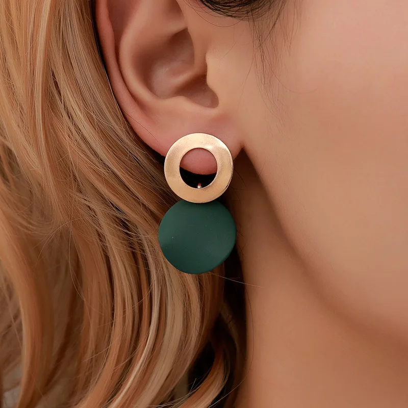 

2019 Round Spray Painted Piece Pendant Earrings Irregular Gold Geometric Earrings Large Gold Earrings for Women's Party Jewelry