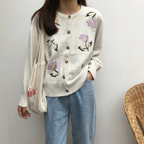 3 Color New Autumn Women Sweater Loose Vintage Floral Embroidery Knit Tops Cardigans Long-sleeved Short Sweater Jumpers